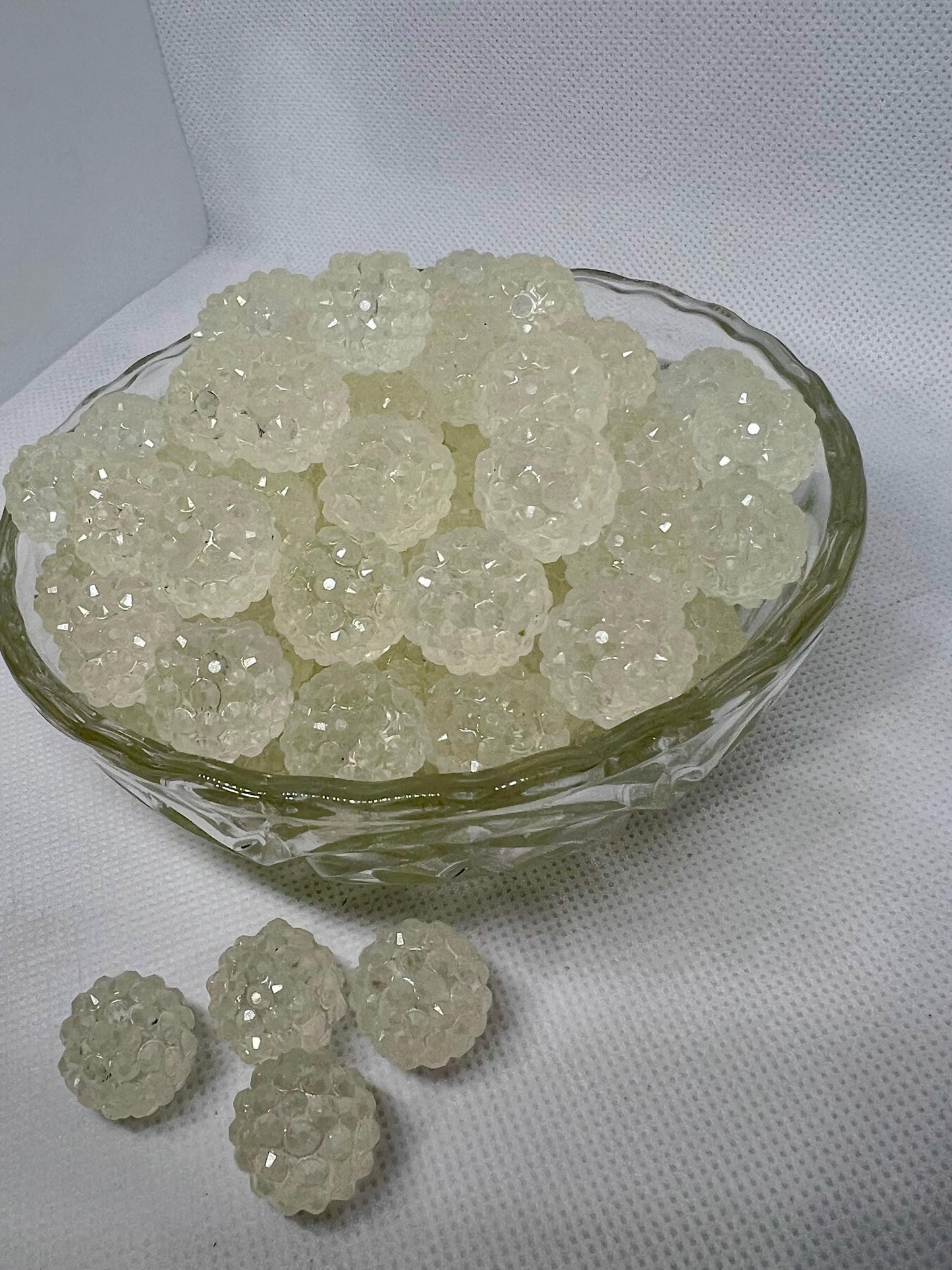 Acrylic Beads 16mm Rhinestone Glow in the Dark , Acrylic Gumball Beads in Bulk, 16mm Beads, 16mm Bubble Gum Beads, DIY ideas