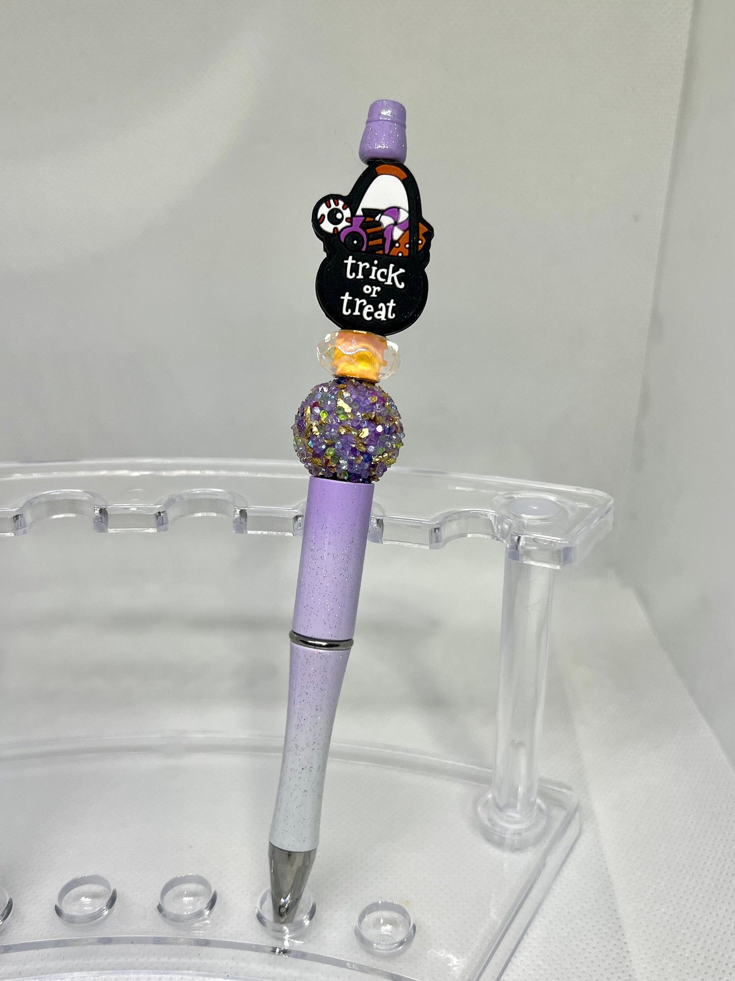 Beaded Pen Trick or Treat Halloween, Fun Pens Acrylic Beads, Custom Pen, Retractable Ink Pen, Gifts for her, Teacher, Nurses, Medical