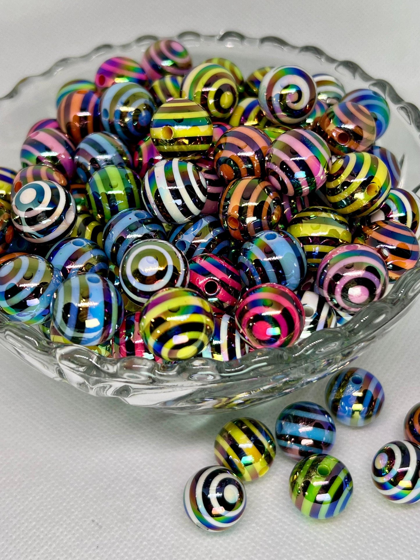 16mm Shiny Swirl Stripes Acrylic Beads, Acrylic Gumball Beads in Bulk, 16mm Beads, 16mm Bubble Gum Beads, DIY ideas