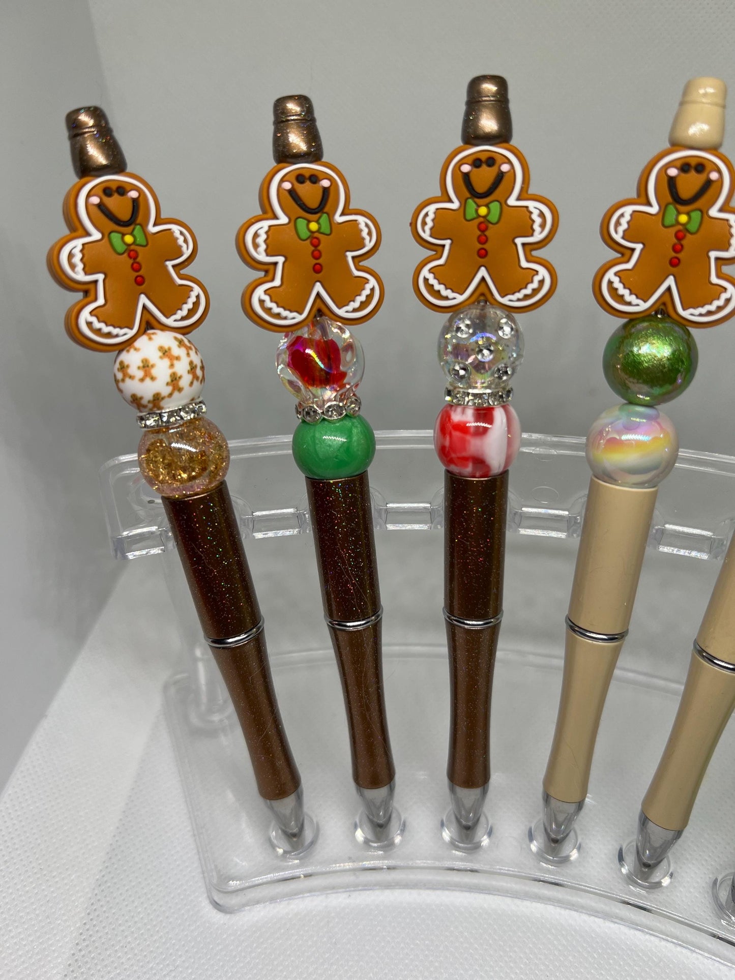 Beaded Pen Gingerbread Man Ink Pen, Christmas Pen, Nurse Gifts, Teacher Gifts, Graduation Gifts, Gifts for Her, Retractable Pen