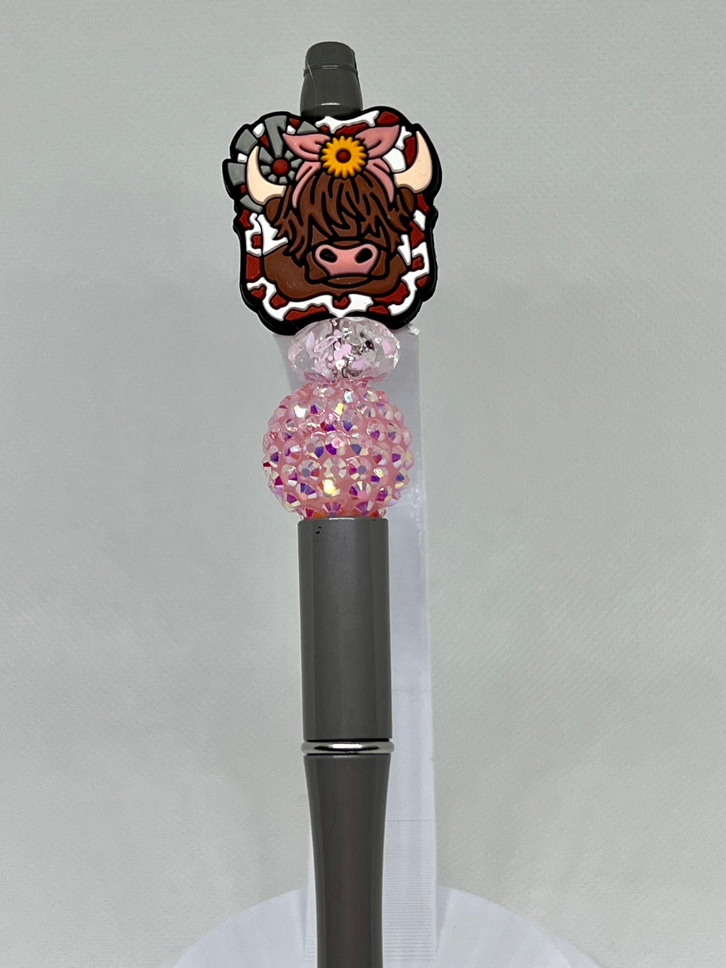 Beaded Pen Highland Cow, Fun Pens Acrylic Beads, Custom Pen, Retractable Ink Pen, Teacher Gift, Nurse Gift,  Gifts for Her, Graduation Gifts
