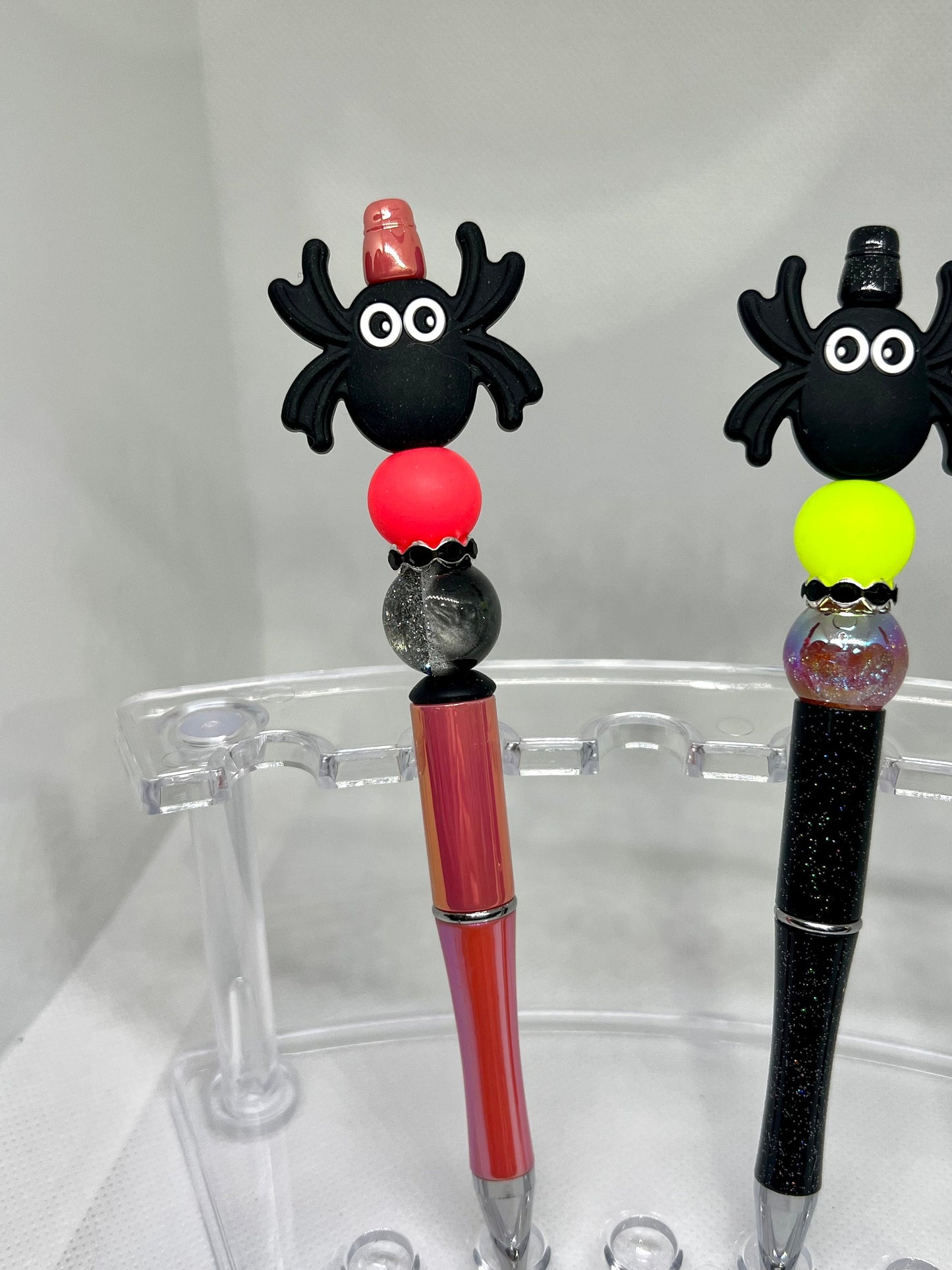 Beaded Pen Halloween Black Spider, Fun Pens Acrylic Beads, Custom Pen, Retractable Ink Pen, Gifts for her, Teacher, Nurses, Medical