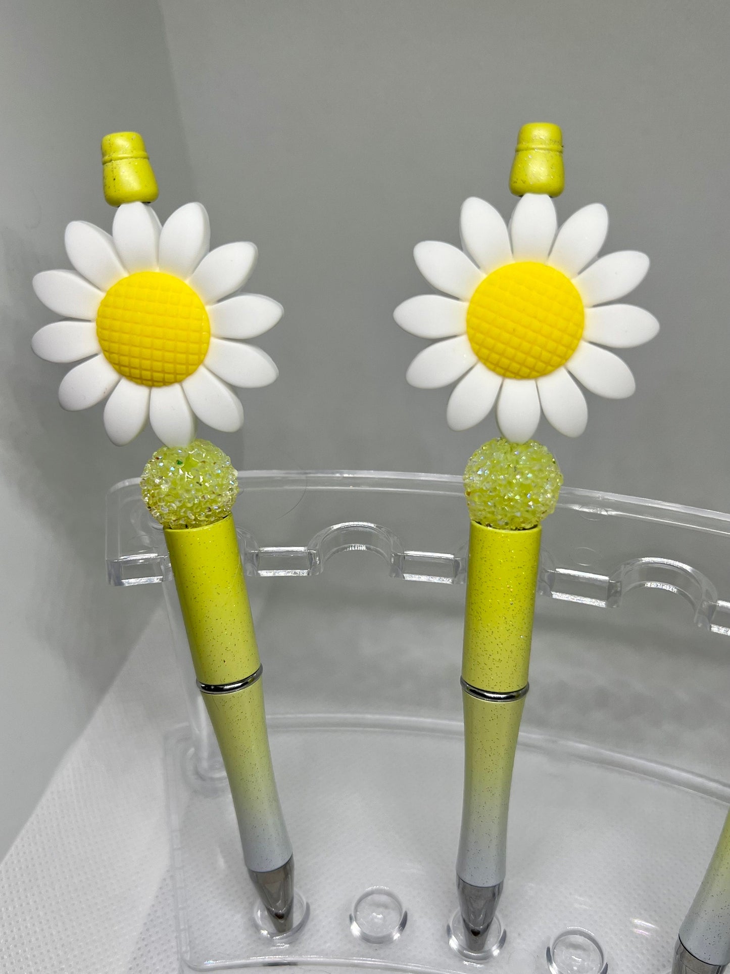 Daisy White Yellow Flower Beaded Pen, Flower Prn, Fun Pens Acrylic Beads, Custom Pen, Retractable Ink Pen, Gifts