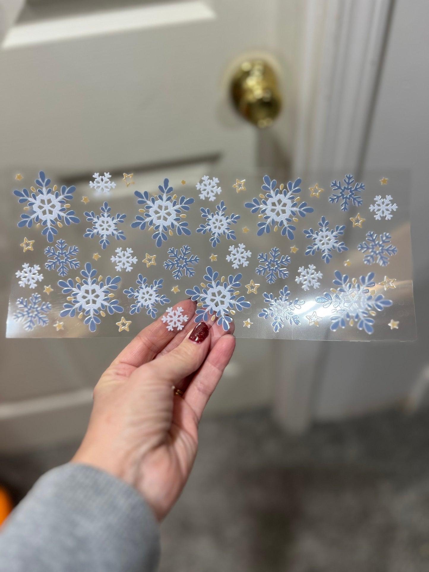 UVDTF Wrap Winter Snowflakes Blue for 16oz Can Glass, Mug, or Tumbler, Ready to Apply, Permanent Waterproof Adhesive