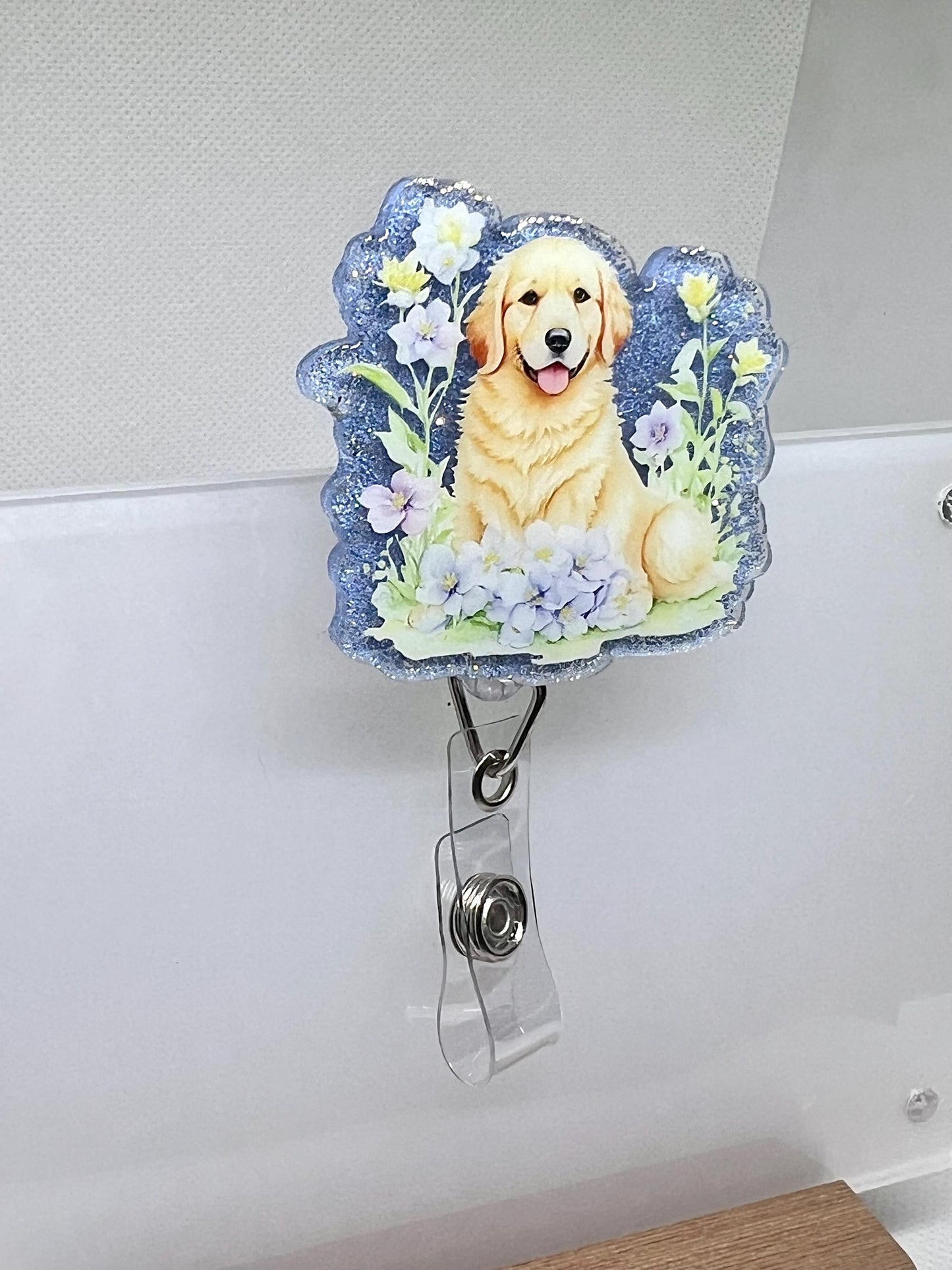 Golden Retriever Badge Reel – Glittery Blue Design with Floral Accents for Dog Lovers and Professionals, Gifts for Her, Graduation Gift