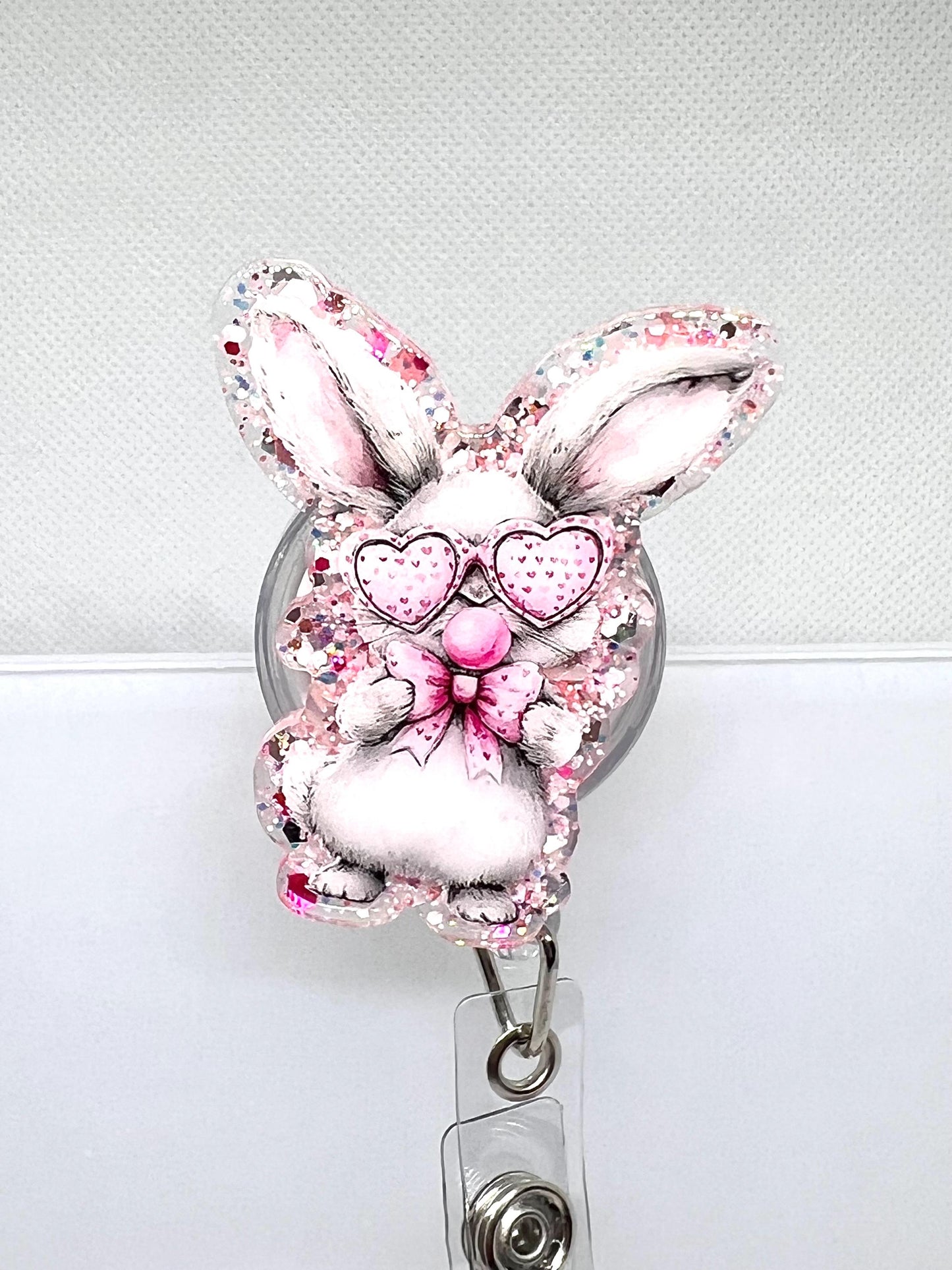 Adorable Bunny Badge Reel – Glitter Heart Glasses and Pink Design for ID Holders