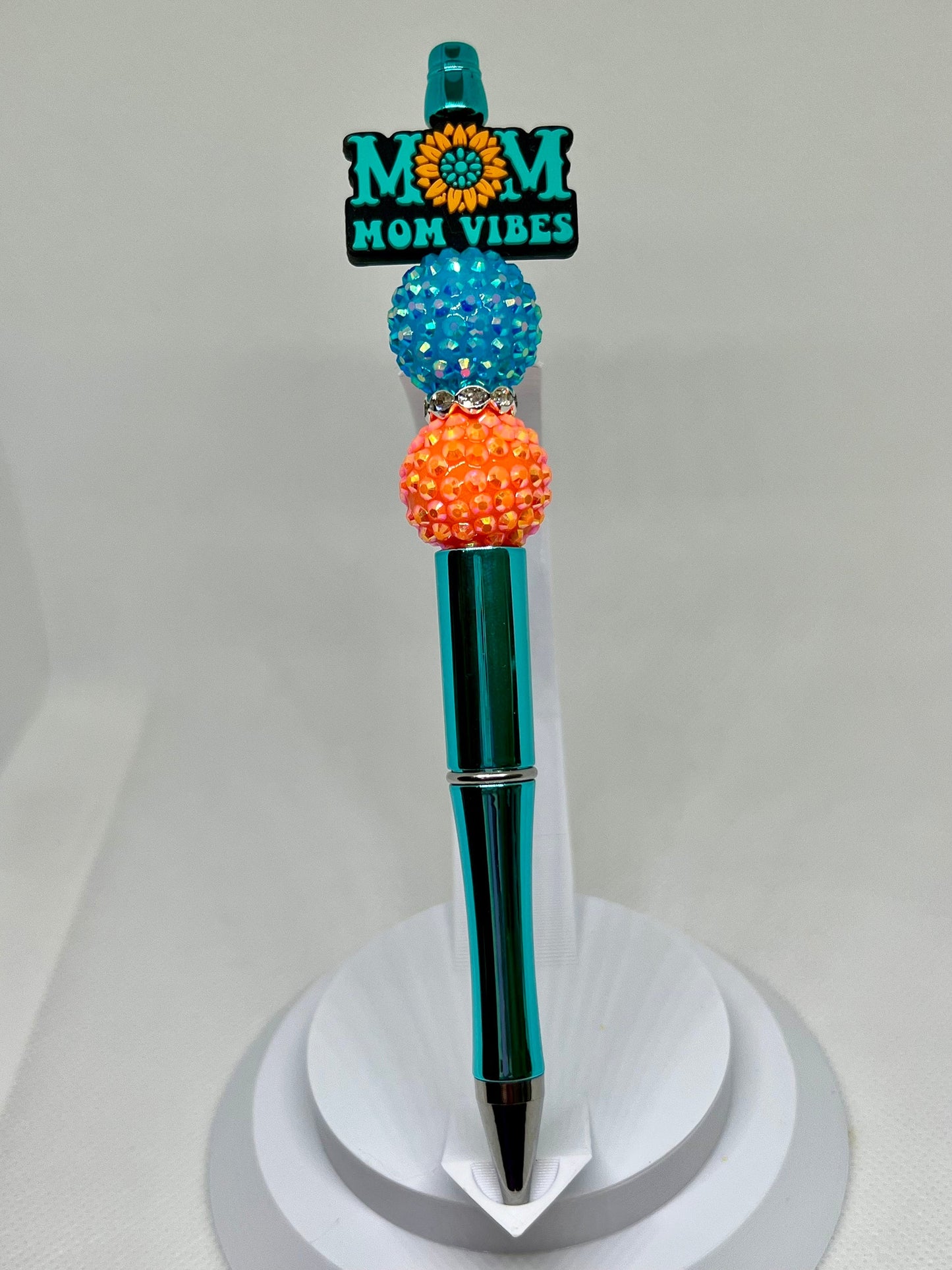 Mom Vibes Beaded Pen, Refillable Ink Pen, Sarcastic Pen, Fun Pens Acrylic Beads, Custom Pen, Retractable Ink Pen, Gifts, Graduation