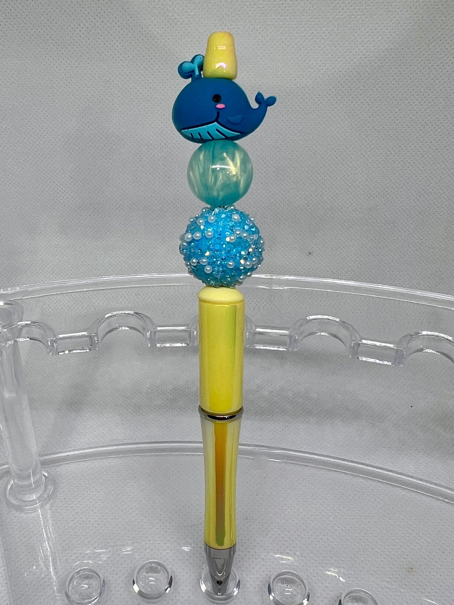 Beaded Pen Blue Whale, Fun Pens Acrylic  Beads, Beaded Pen, Retractable Ink Pen, Graduation Gift, Nurse Gift, Teacher Gift