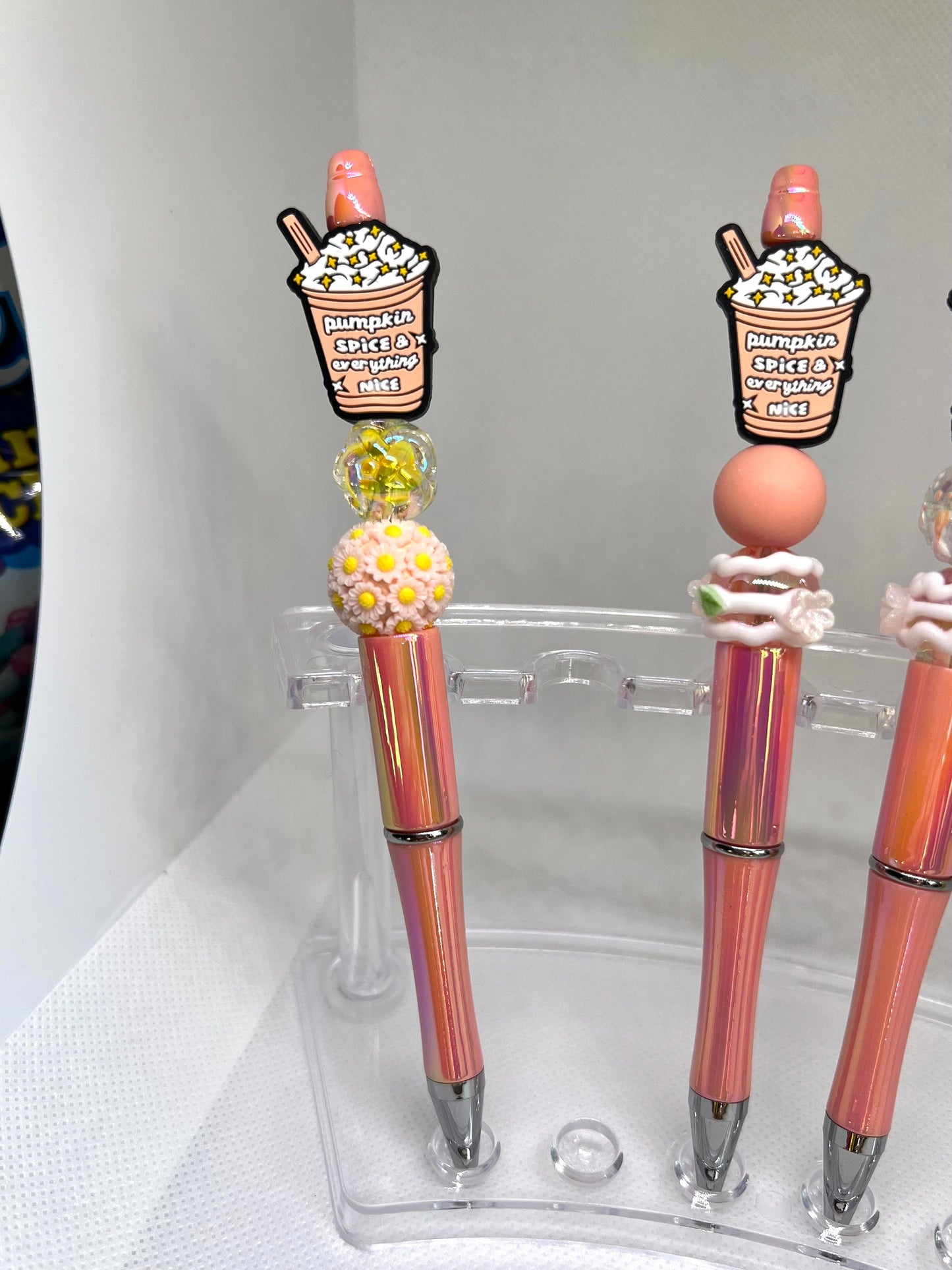 Pumpkin Spice Beaded Pen Everything Nice, Fun Pens Acrylic Beads, Custom Pen, Retractable Ink Pen, Gifts for her, Gifts for Teacher,