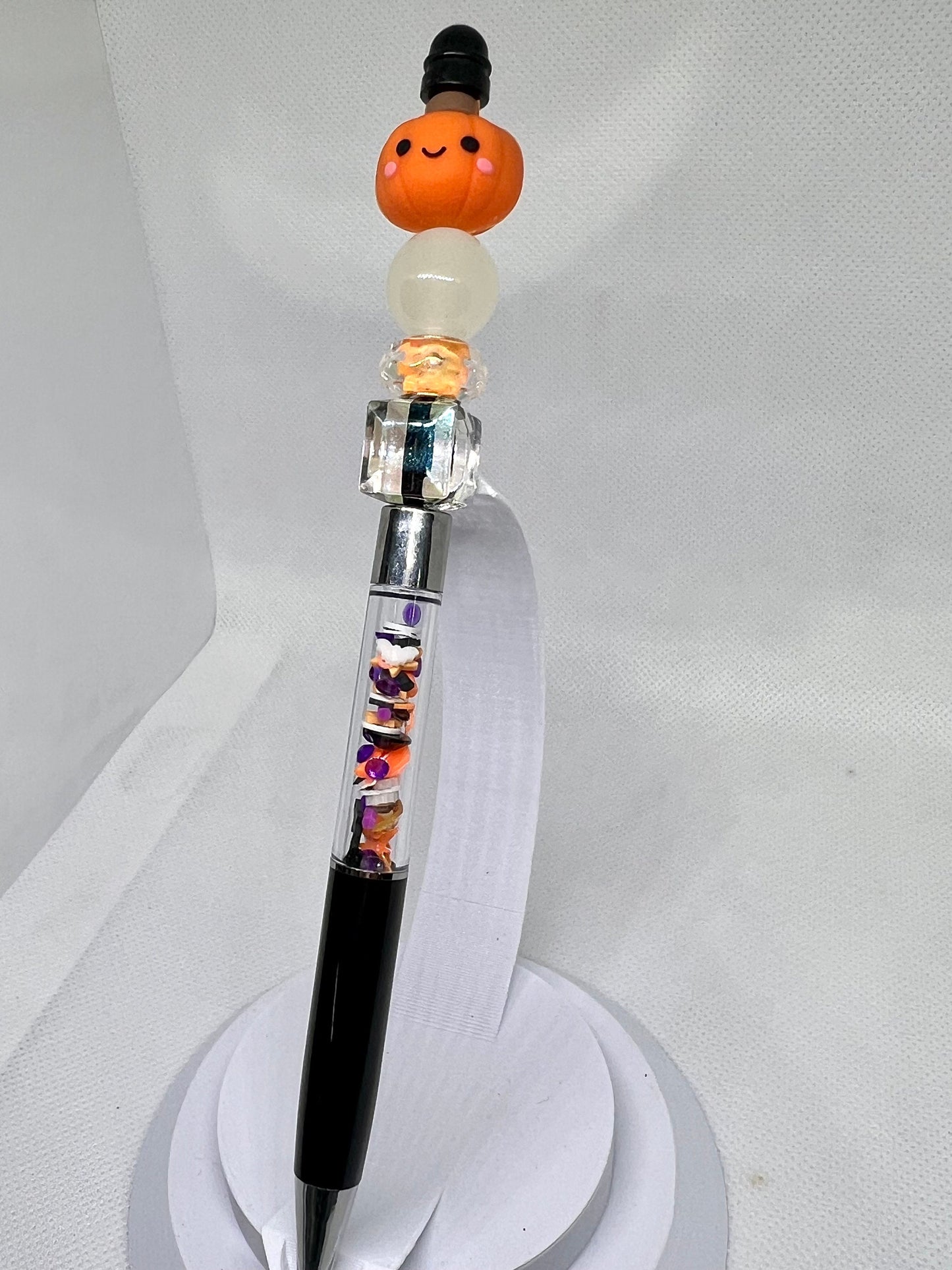 Beaded Shaker Pen Fall Pumpkin, Fun Pens Acrylic Beads, Custom Pen, Retractable Ink Pen, Gifts for her, Teacher, Nurses, Medical