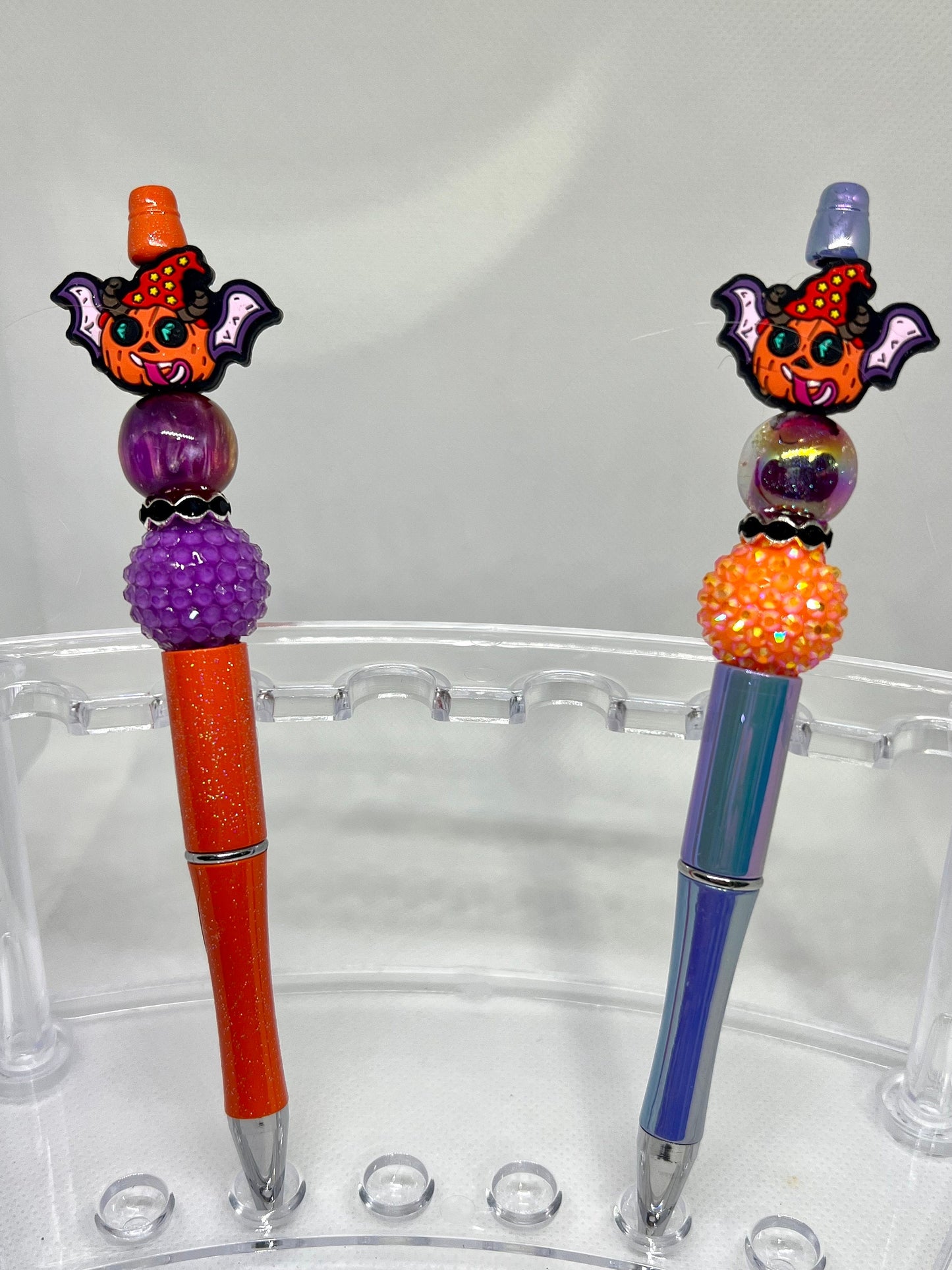 Beaded Pen Pumpkin Bat, Fun Pens Acrylic Beads, Custom Pen, Retractable Ink Pen, Gifts for her, Teacher, Nurses, Medical