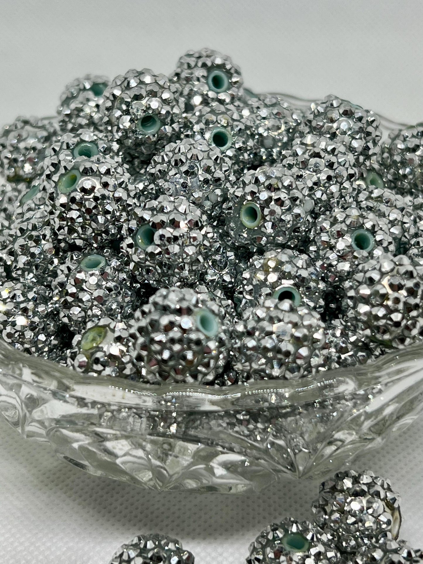 Acrylic Beads 14mm  Rhinestone Silver Beads , Acrylic Gumball Beads in Bulk, 14mm Beads, 14mm Bubble Gum Beads, DIY ideas
