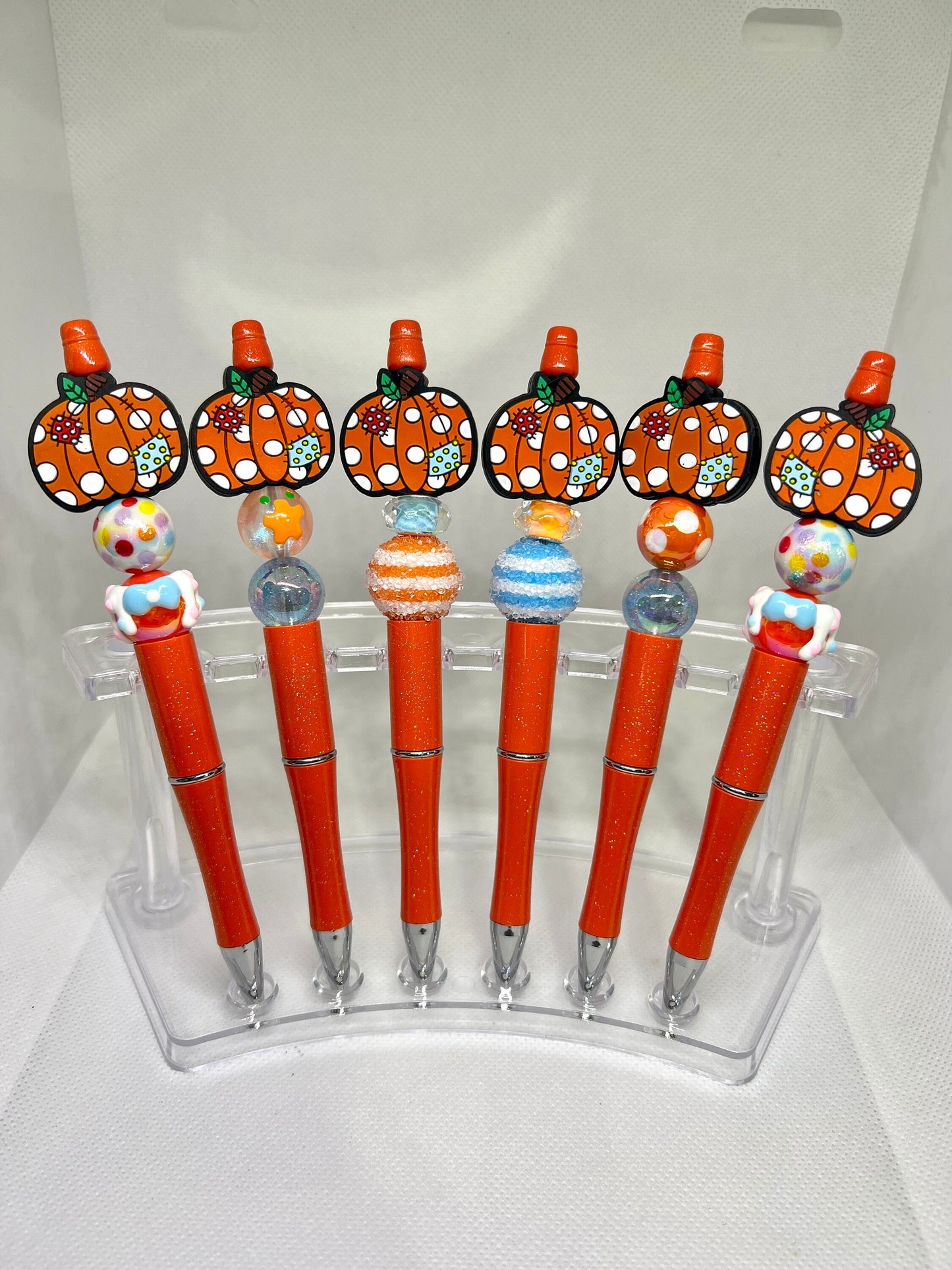 Beaded Pen Fall Pumpkin Polka Dots, Fun Pens Acrylic Beads, Custom Pen, Retractable Ink Pen, Gifts for her, Teacher, Nurses, Medical