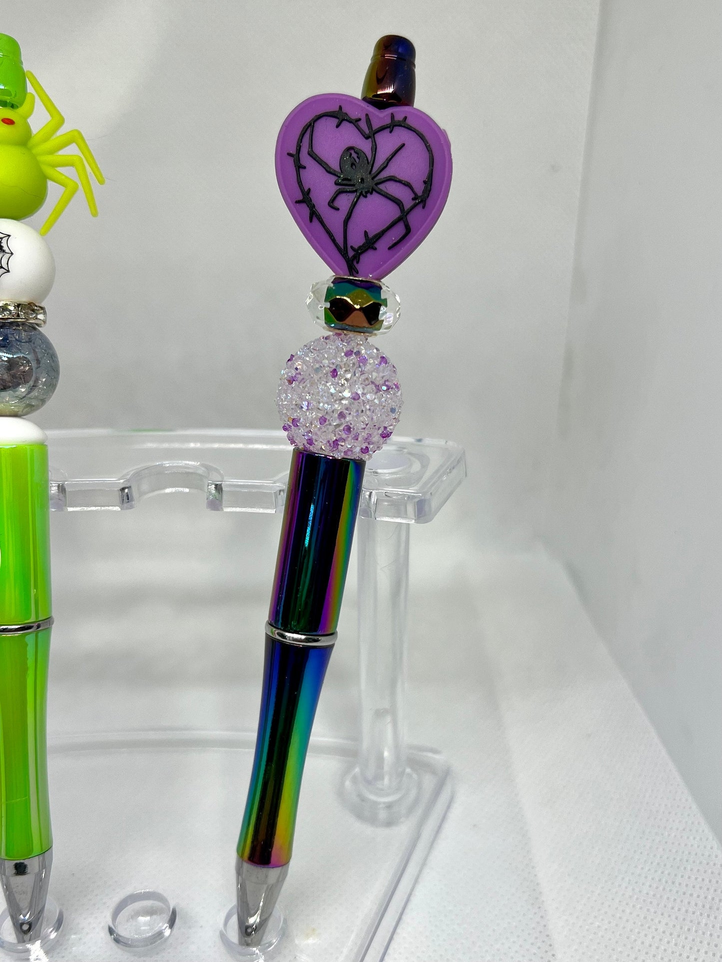 Beaded Pen Halloween Black Spider, Fun Pens Acrylic Beads, Custom Pen, Retractable Ink Pen, Gifts for her, Teacher, Nurses, Medical