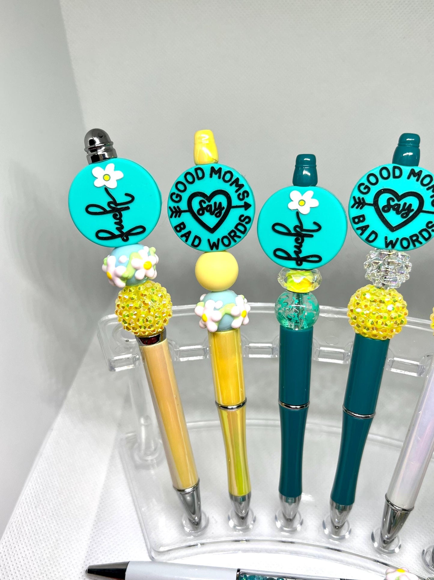 Beaded Pen Good Moms Say Bad Words F*uck, Sarcastic Pen, Fun Pens Acrylic Beads, Custom Pen, Retractable Ink Pen, Graduation