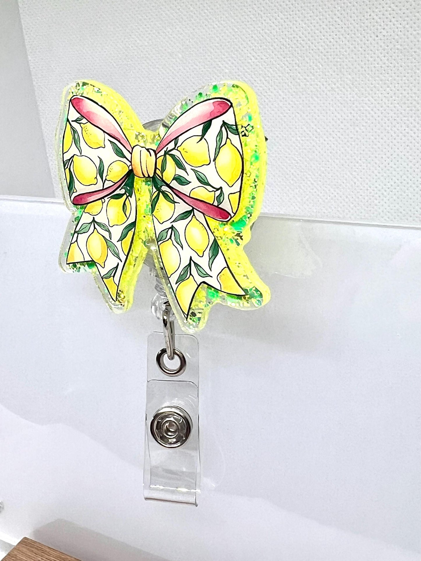 Lemon Bow Badge Reel – Glittery Yellow and Green Design with Red Ribbon Accent for ID Holders