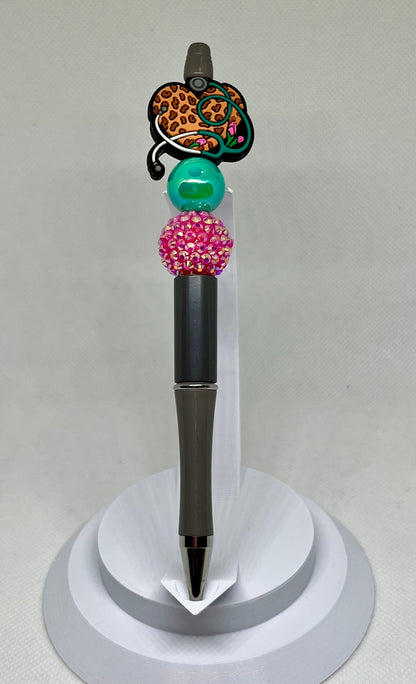 Medical Heart Stethoscope Beaded Pen, Leopard Print, Sarcastic Pen, Fun Pens Acrylic Beads, Custom Pen, Retractable Ink Pen, Graduation