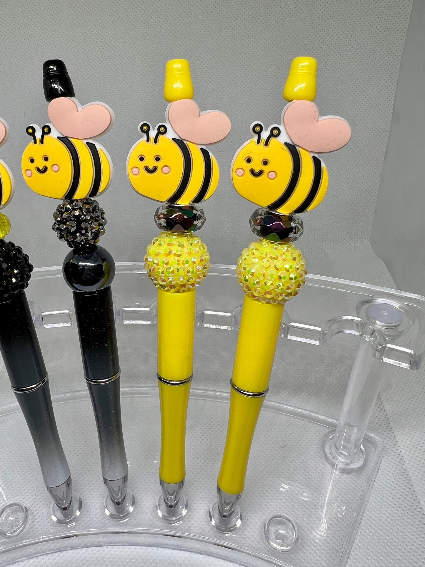 Bee Heart Yellow Black Beaded Pen, Fun Pens Acrylic Beads, Custom Pen, Retractable Ink Pen, Gifts