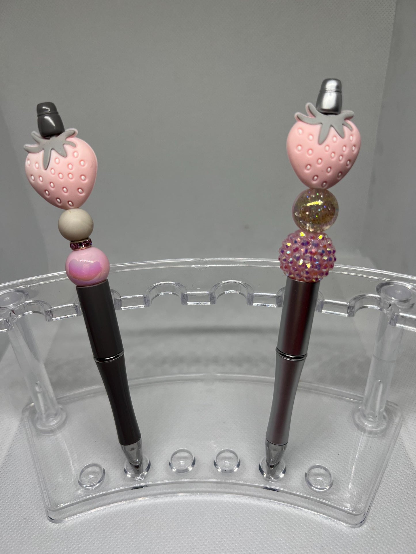 Beaded Pen Pink Strawberry Fruit, Fun Pens Acrylic Beads, Custom Pen, Retractable Ink Pen, Gifts for her, Teacher, Nurses, Medical