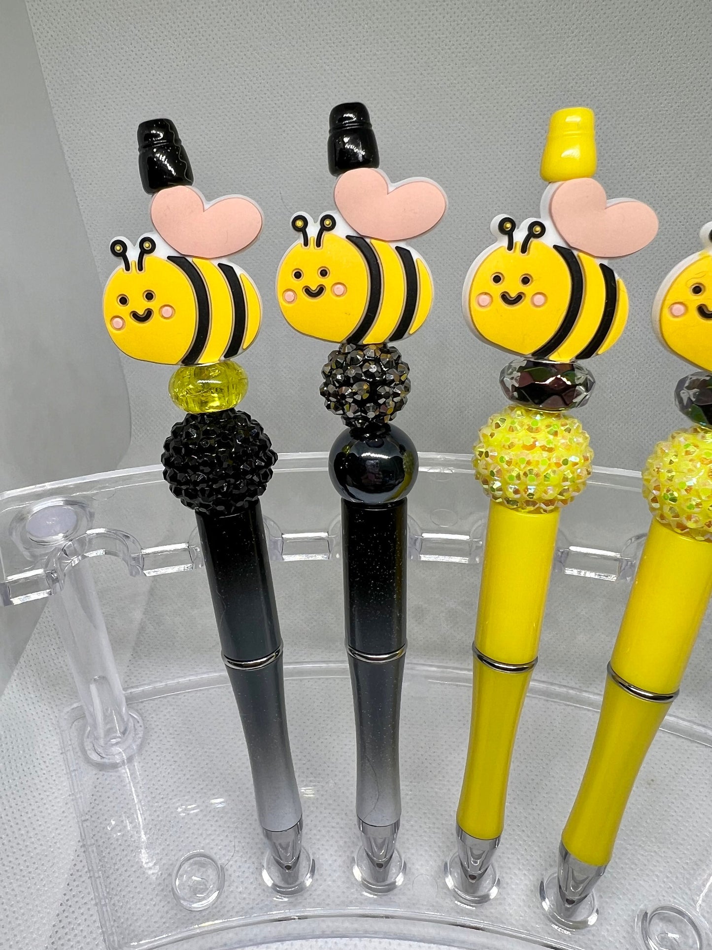 Bee Heart Yellow Black Beaded Pen, Fun Pens Acrylic Beads, Custom Pen, Retractable Ink Pen, Gifts